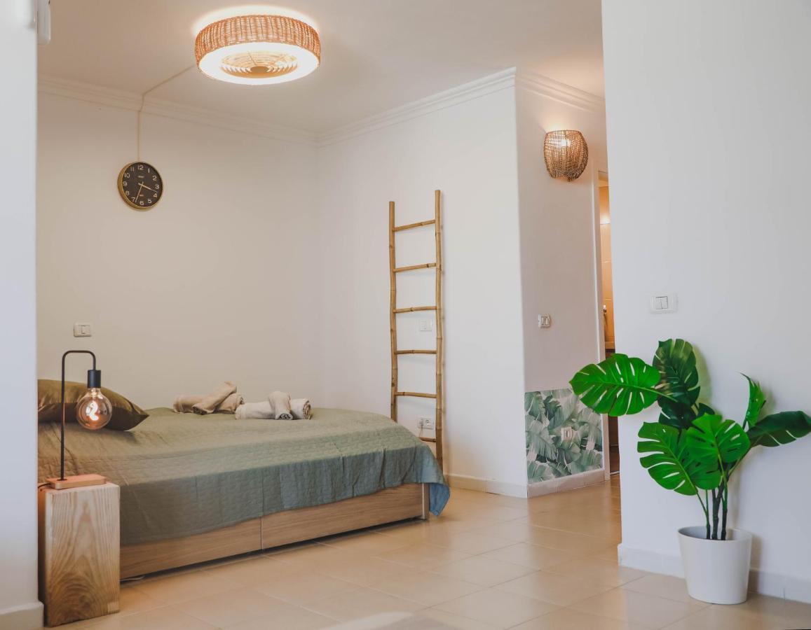 Isla Verde Studio Apartment Green Park ซานมิเกลเดียโบนา ภายนอก รูปภาพ